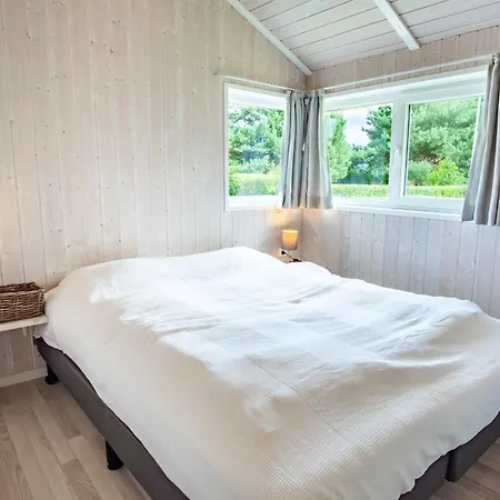 Strandblick - Dorf 1 14 *