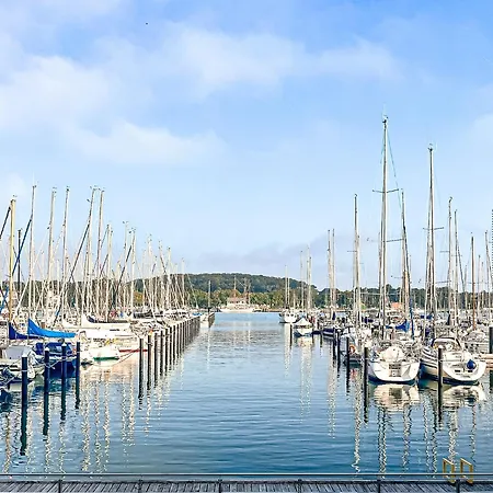 Semesterbostad Strandblick - Dorf 1 14