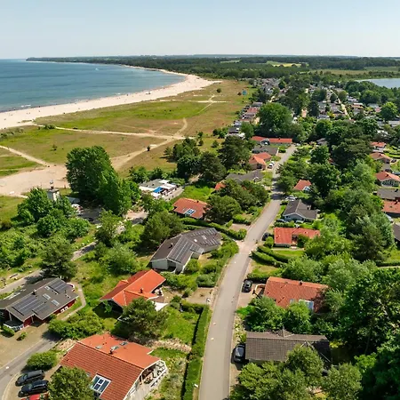 Semesterbostad Strandblick - Dorf 1 14